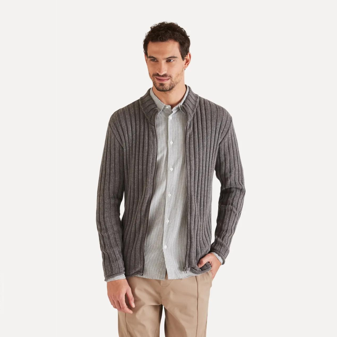 Suéter Elegancia Texturada – Un estilo atemporal para el hombre moderno
