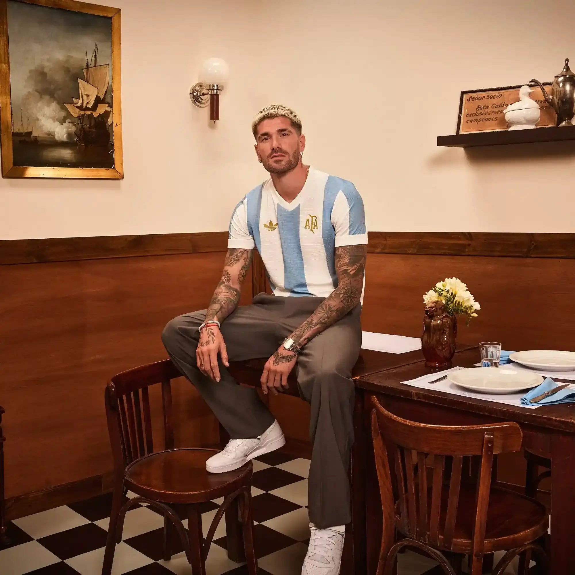 Camiseta Aniversario 50 Años SelecciOn Argentina – ¡Con Ojotas de Regalo!