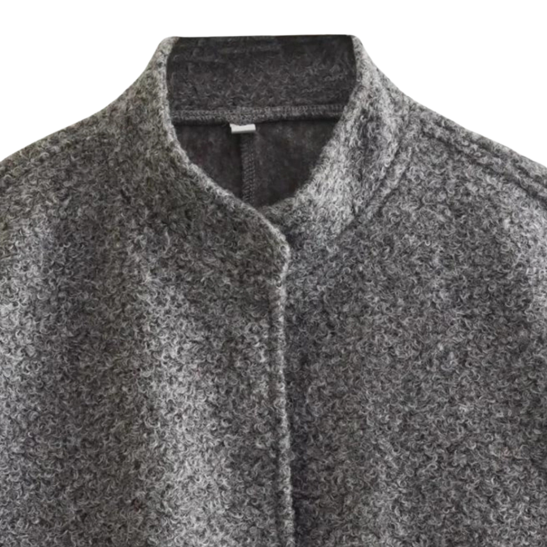 Suéter Invicto: Estilo y Poder Masculino