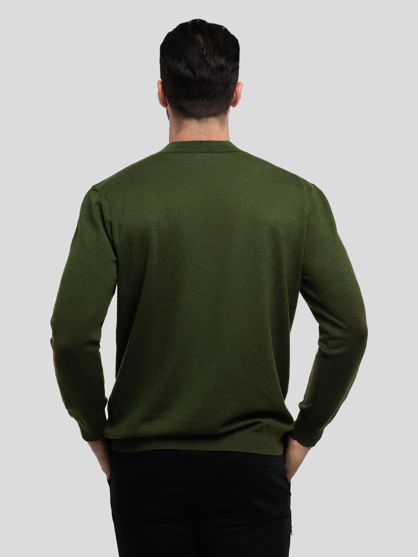 Suéter Urbano Double Prestige – Sofisticación y Comodidad para el Hombre Moderno