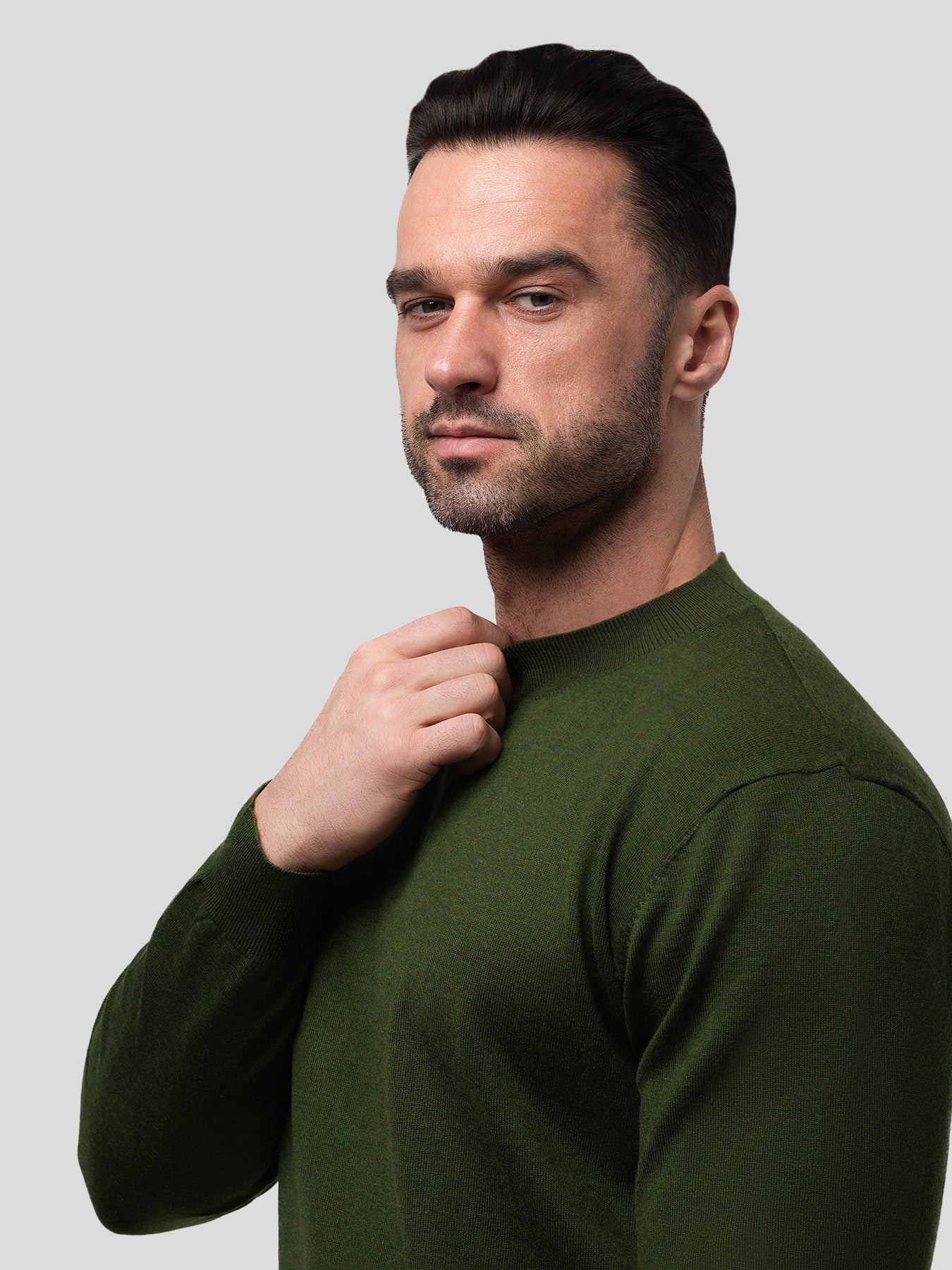Suéter Urbano Double Prestige – Sofisticación y Comodidad para el Hombre Moderno