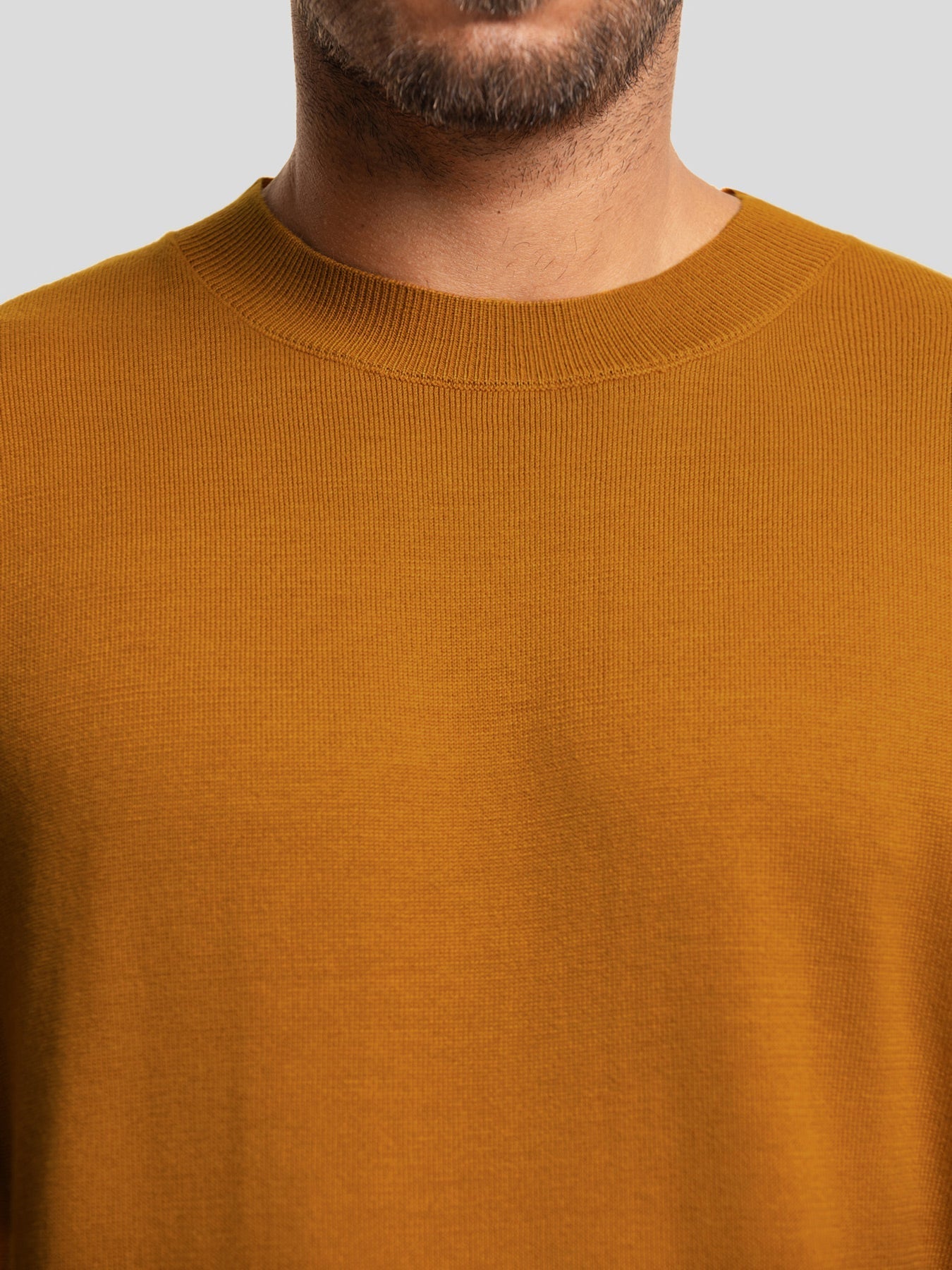 Suéter Urbano Double Prestige – Sofisticación y Comodidad para el Hombre Moderno
